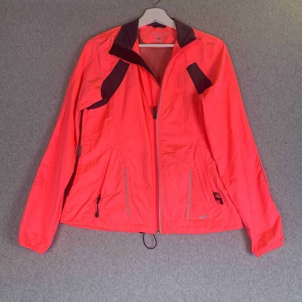 Brooks Night Life Essential Appeal Running Jacket Women's small Reflective pink